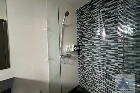 Dúplex de 3 dormitorios en Watthana, Bangkok, Tailandia № 214313 - foto 5