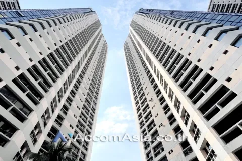 Condominio de 3 dormitorios en Khlong Toei, Bangkok, Tailandia № 214311 - foto 25