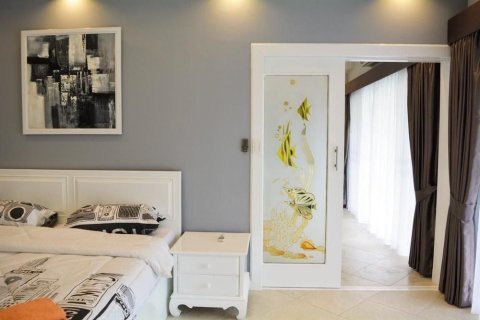 Studio in the Condo in Pattaya, Thailand  № 149901 - photo 7