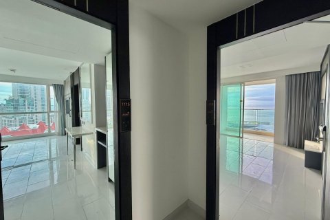 Кондоминиум с 2 спальнями в Паттайе, Таиланд № 149903 - фото 4