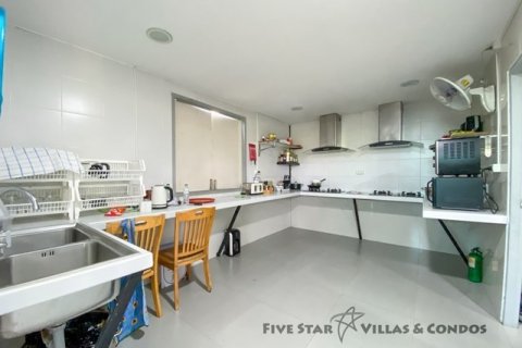 Gewerbeimmobilie in Pattaya, Thailand 4000 m2 № 223133 - Foto 17