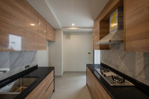 Дом в Бангкоке, Таиланд с 4 спальнями  № 143494 - фото 14