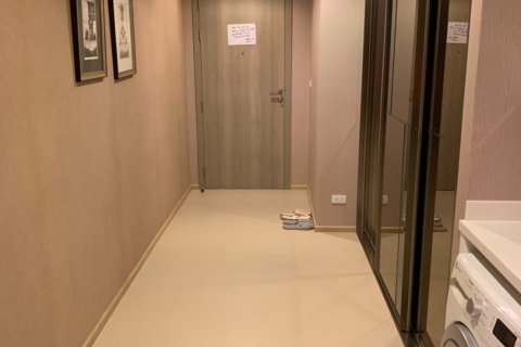 Кондоминиум с 2 спальнями в Бангкоке, Таиланд № 143817 - фото 17