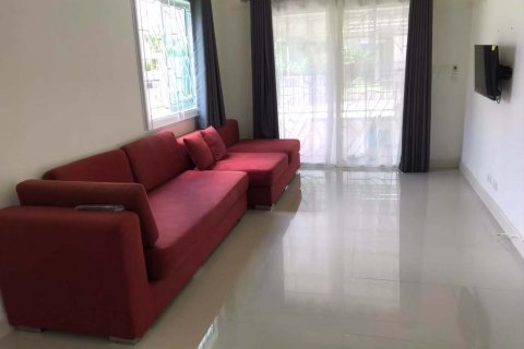 Townhouse in Phuket, Thailand 3 bedrooms № 171027 - photo 6