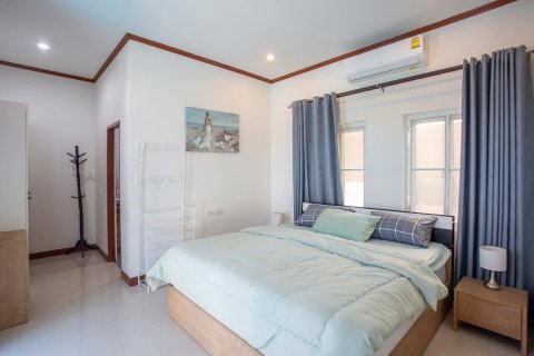 Villa in Cha-am, Thailand 3 bedrooms № 171025 - photo 18