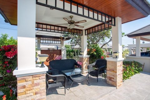 Villa in Cha-am, Thailand 3 bedrooms № 171025 - photo 7