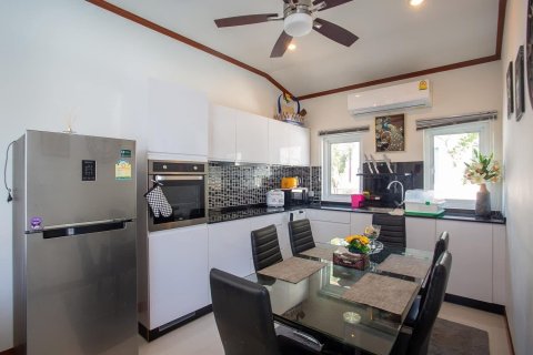 Villa in Cha-am, Thailand 3 bedrooms № 171025 - photo 14