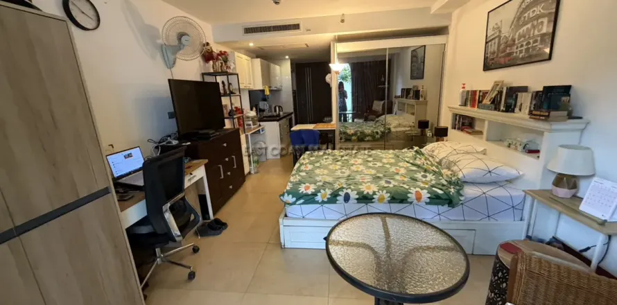 Estudio en el condominio en Pattaya, Tailandia № 212248