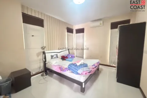 Casa de 3 dormitorios en Pattaya, Tailandia № 212254 - foto 3