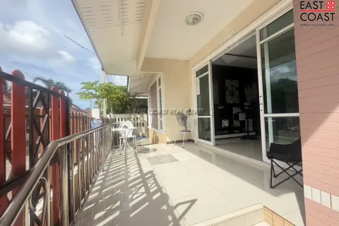 Casa de 3 dormitorios en Pattaya, Tailandia № 212254 - foto 16