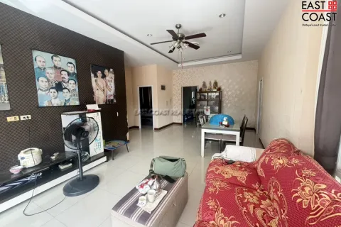Casa de 3 dormitorios en Pattaya, Tailandia № 212254 - foto 19