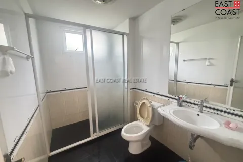 Casa de 3 dormitorios en Pattaya, Tailandia № 212254 - foto 8