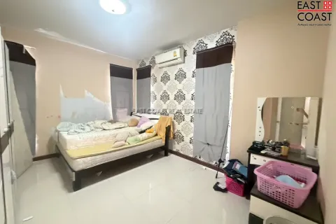 Casa de 3 dormitorios en Pattaya, Tailandia № 212254 - foto 4