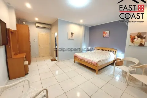 Casa de 4 dormitorios en Pattaya, Tailandia № 212252 - foto 18
