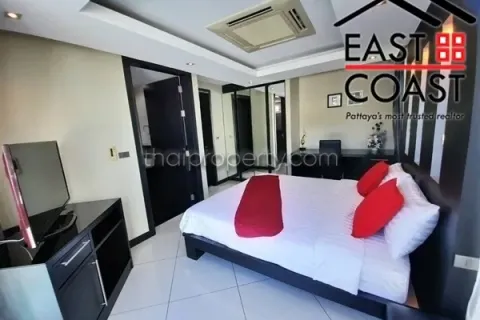 Casa de 5 dormitorios en Jomtien Beach, Pattaya, Tailandia № 212251 - foto 15