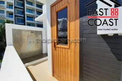 Casa de 5 dormitorios en Jomtien Beach, Pattaya, Tailandia № 212251 - foto 21