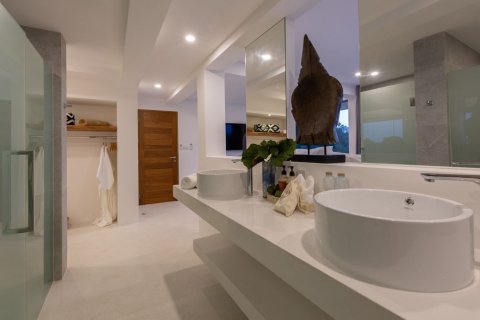 Вилла в Самуи, Таиланд с 8 спальнями  № 136638 - фото 13