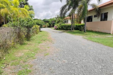 Дом в Чиангмае, Таиланд с 7 спальнями  № 164256 - фото 3