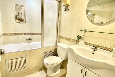 Condo à Yan Nawa, Bangkok, Thaïlande, 3 chambres  № 164255 - photo 8