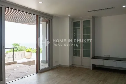 House in Phuket, Thailand 7 bedrooms № 152318 - photo 28