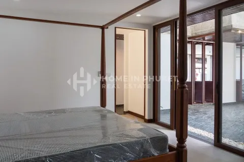 House in Phuket, Thailand 7 bedrooms № 152318 - photo 26