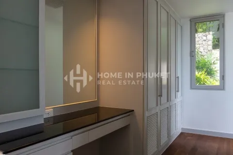 House in Phuket, Thailand 7 bedrooms № 152318 - photo 16