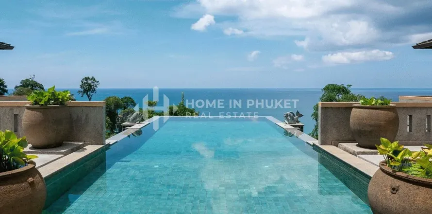 House in Phuket, Thailand 7 bedrooms № 152318