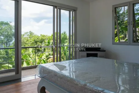 House in Phuket, Thailand 7 bedrooms № 152318 - photo 20