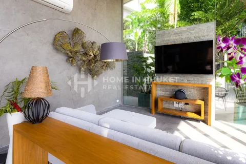 House in Phuket, Thailand 4 bedrooms № 152319 - photo 2