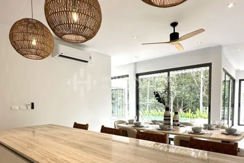 House in Phang Nga, Thailand 4 bedrooms № 152317 - photo 14