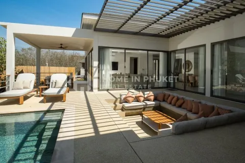 House in Phang Nga, Thailand 3 bedrooms № 152316 - photo 3