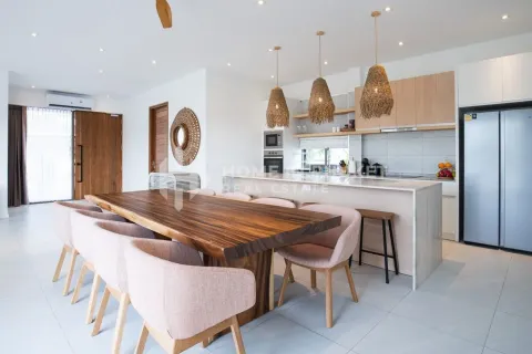 House in Phang Nga, Thailand 3 bedrooms № 152316 - photo 7