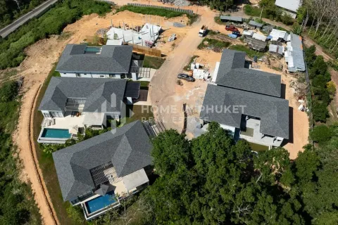 House in Phang Nga, Thailand 3 bedrooms № 152316 - photo 17