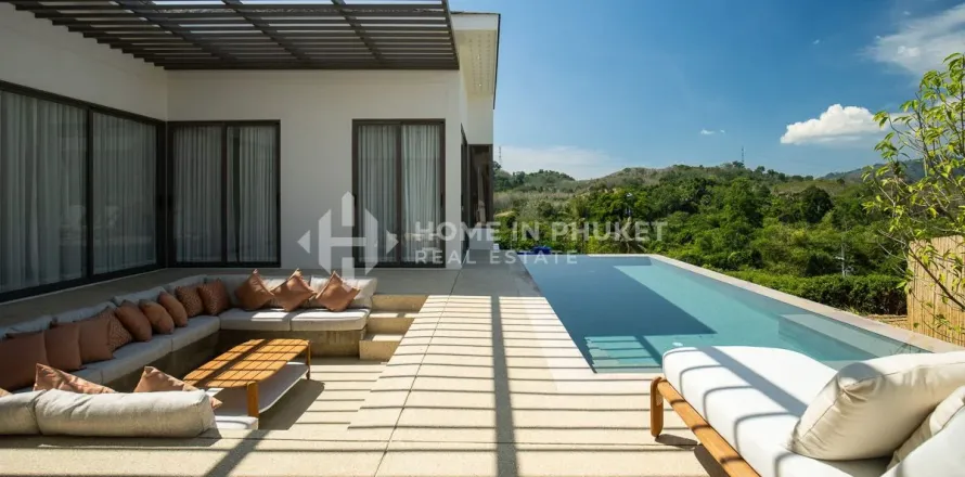 House in Phang Nga, Thailand 3 bedrooms № 152316