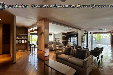 House in Bangkok, Thailand 3 bedrooms № 201322 - photo 4