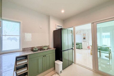 House in Ko Kaeo, Thailand 3 bedrooms № 134618 - photo 7