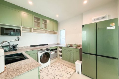 House in Ko Kaeo, Thailand 3 bedrooms № 134618 - photo 8