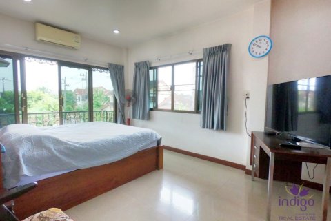 House in Chiang Mai, Thailand 5 bedrooms № 162624 - photo 10