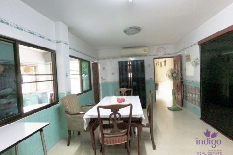 House in Chiang Mai, Thailand 5 bedrooms № 162624 - photo 5