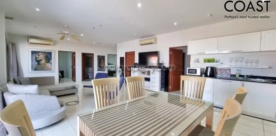 Condominio de 3 dormitorios en Pattaya, Tailandia № 212500