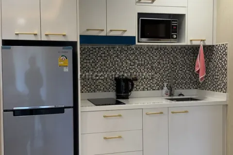 Condominio de 1 dormitorio en Jomtien Beach, Pattaya, Tailandia № 212501 - foto 13