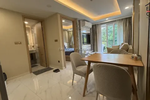 Condominio de 1 dormitorio en Jomtien Beach, Pattaya, Tailandia № 212501 - foto 2