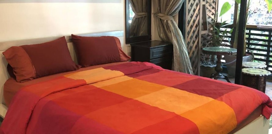 Studio in the Condo in Kathu, Thailand  № 167248