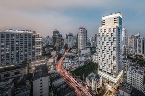 Condo in Bangkok, Thailand, 2 bedrooms  № 181218 - photo 24