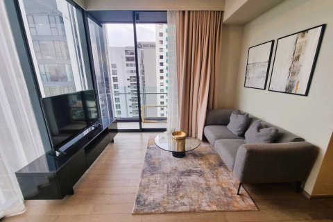 Condo in Bangkok, Thailand, 3 bedrooms  № 181214