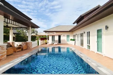 Villa in Hua Hin, Thailand 3 bedrooms № 168849 - photo 14