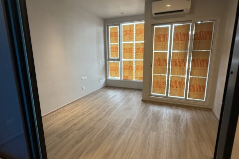 Studio dans le Condo à Watthana, Bangkok, Thaïlande  № 168850 - photo 6