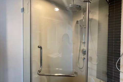 Studio dans le Condo à Watthana, Bangkok, Thaïlande  № 168847 - photo 7