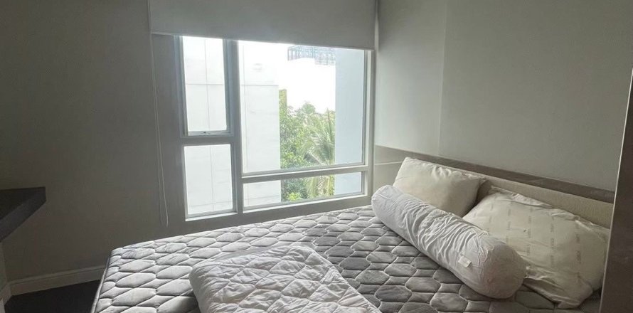 Studio dans le Condo à Watthana, Bangkok, Thaïlande  № 168847