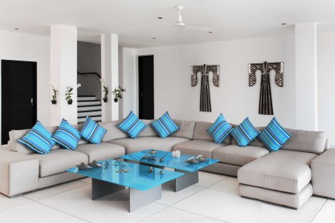 Villa in Pa Klok, Thailand 6 bedrooms № 168852 - photo 14